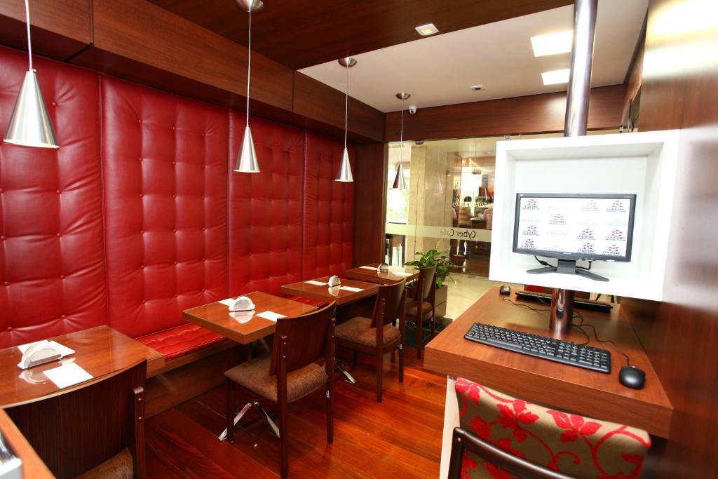 Itaimbe Palace Hotel ซานตามาเรีย ภายนอก รูปภาพ